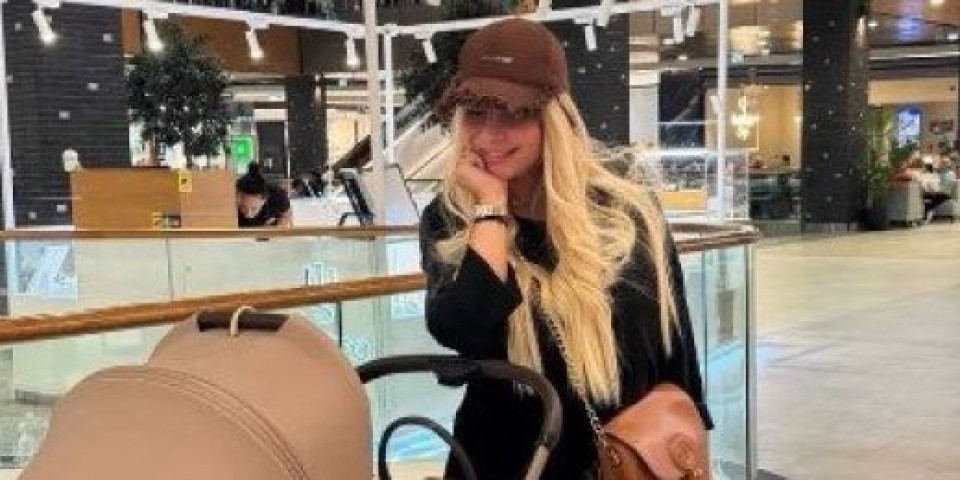 Prvi put u šopingu! Dea Đurđević izvela naslednicu iz kuće - Mama i ćerka u akciji (FOTO)
