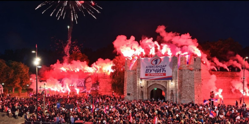 Niš na nogama! 8.000 ljudi na ulicama poslalo snažnu poruku protiv nasilja (FOTO, VIDEO)