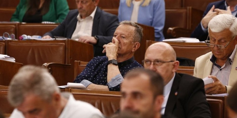 "Krenuo sam u školu sa hendikepom": Voditelj o teškom detinjstvu - Otac nije verovao u njega