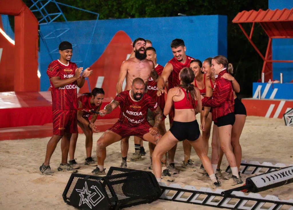 Šta će biti sa Mensurom u Exatlonu? Crveni odneli pobedu, fizički okršaj bacio u senku duele