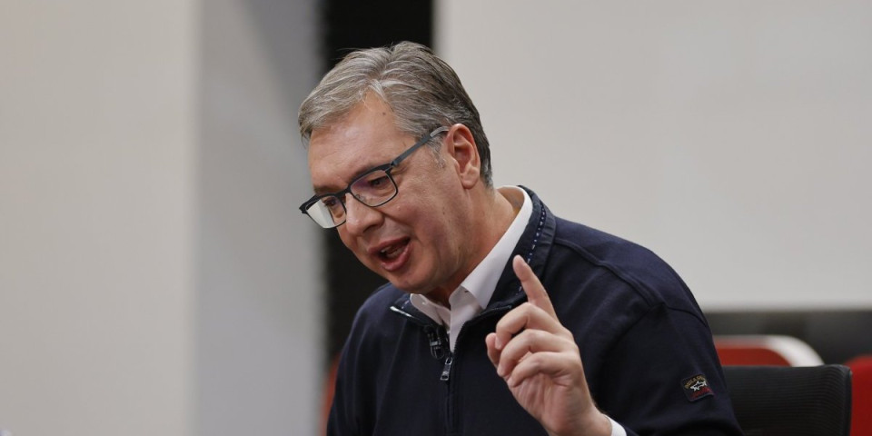 Vučićevo udarno obećanje: Nema te sile - nikome neću dati da pokrade narodnu volje (FOTO)