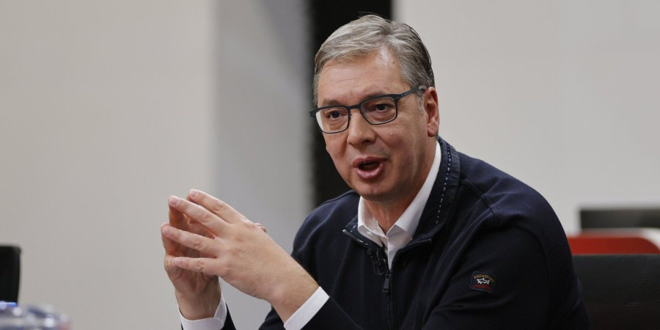 Vučićevo udarno obećanje: Nema te sile - nikome neću dati da pokrade narodnu volju (FOTO)