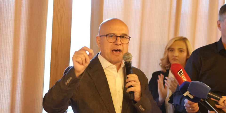 Jaka poruka Miloša Vučevića: Političke razlike ne smeju biti opravdanje za nasilje (VIDEO)