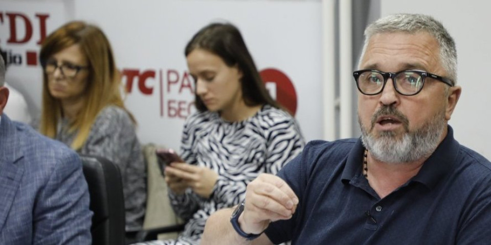 Vučićević o prijavi protiv Informera: Nekim članovima REM smetamo iz političkih razloga (FOTO)