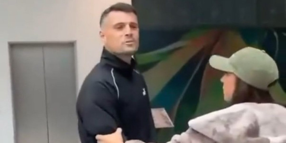 Skandal u prodavnici! Poznati provokator Džaka ponovo u centru haosa: Supruga ga odvukla da ne dobije batine