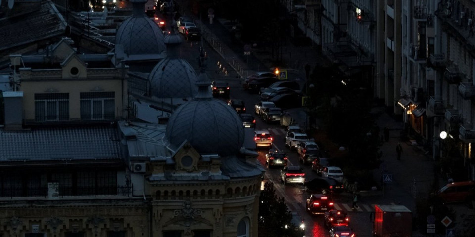 Uleteće kao talas! Poznati politikolog upozorio Varšavu na strašan scenario