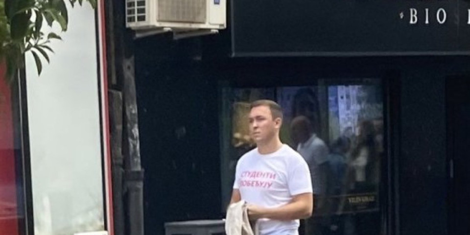Kakav otac, takav sin! Nikola Rašić podržao blokadere u Nišu (FOTO)