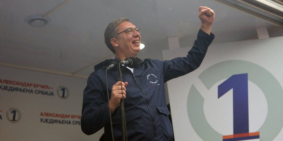 Tačno u 21 čas! Aleksandar Vučić gost emisije "Hit tvit" na TV Pink