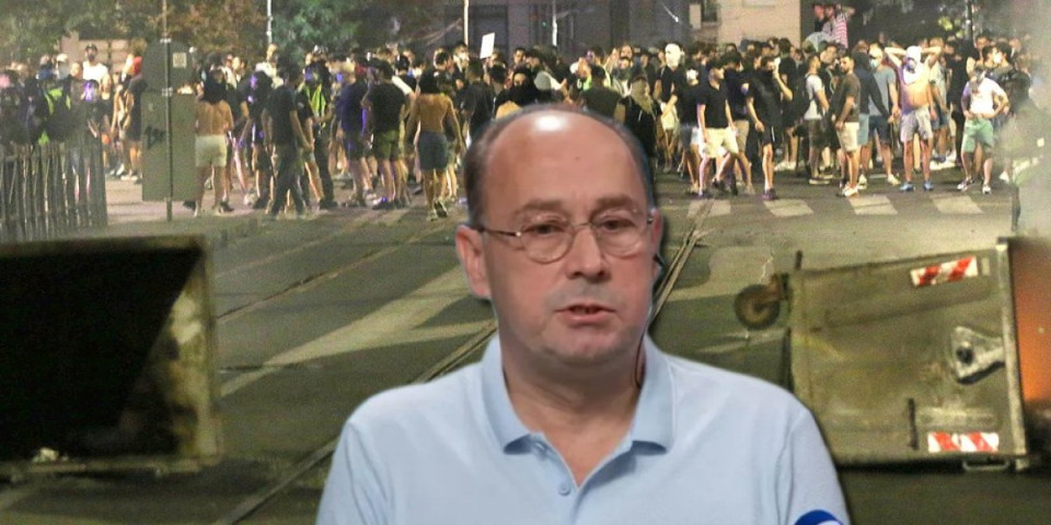 Prvanović uzvratio blokaderima, oni mu poručili da je bolesnik: "Ko ne glasa za Đilasovu listu, namerno rasipa glasove" (FOTO)