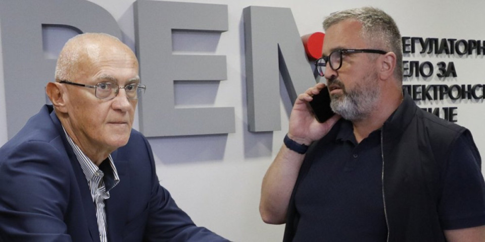 Šok u Kolegijumu Informera! Vučićević uživo u programu pozvao Šabića: "Hoćete li se izviniti zbog laži koje ste izneli?" (VIDEO)