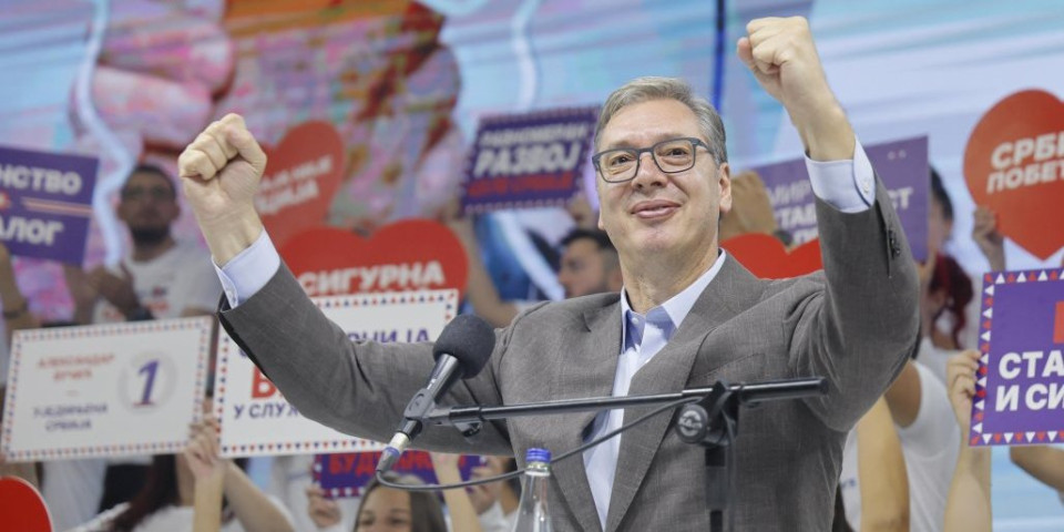 "Plan za istok Srbije na 6 stubova"! Vučić poručio: Milijardu i 300 miliona evra ulažemo u domove zdravlja i bolnice za celu državu (FOTO/VIDEO)
