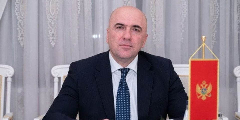 "Srbija da plati ratnu odštetu od 3 milijarde dolara"! Skandal iz Crne Gore - Pogledajte ovaj sraman zahtev Mirsada Nurkovića