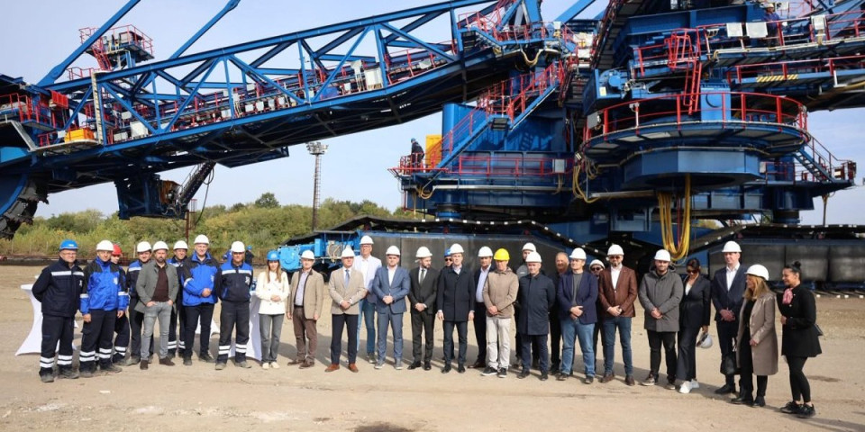 Jačamo Kolubaru! Nove mašine stigle, sada je vreme i za nova radna mesta (FOTO/VIDEO)