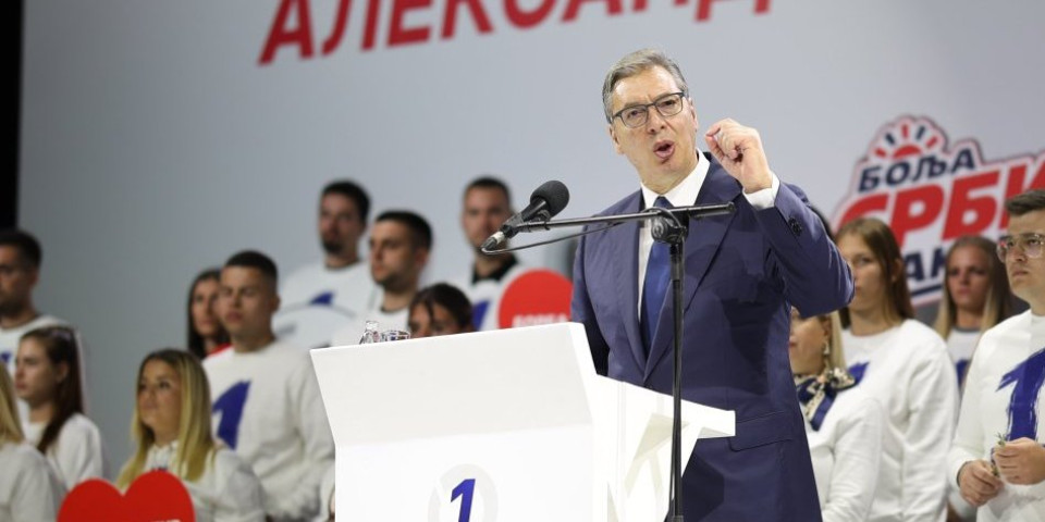"Nisu znali ni imena stradalih": Potresne reči Vučića u Novom Sadu - Pravda mora biti zadovoljena, tu nema milosti! (FOTO)