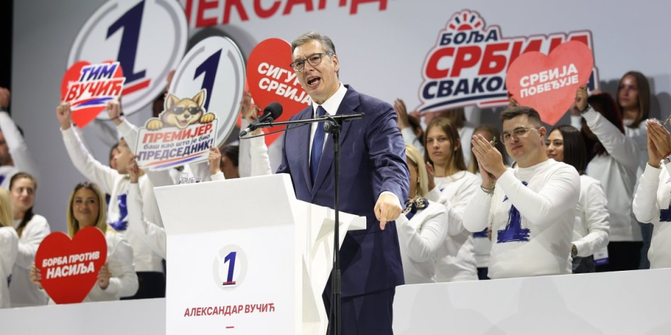 "Deca neće biti taoci": Vučić odbrusio blokaderima - Nema više politike u školama i na fakultetima!