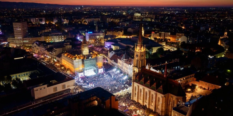 Zasijao Novi Sad! Više od 100.000 ljudi pokazalo uz koga stoji - Spektakularan skup liste "Aleksandar Vučić - Ujedinjena Srbija" (FOTO)