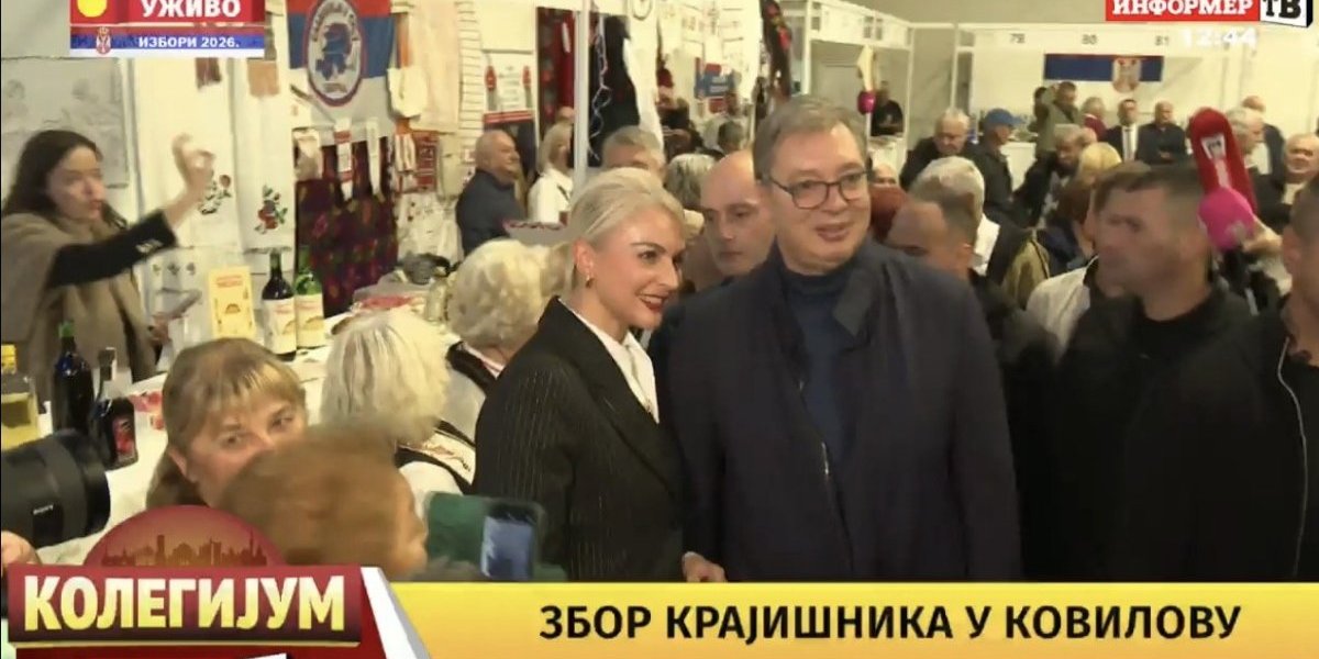 Narod sa Vučićem