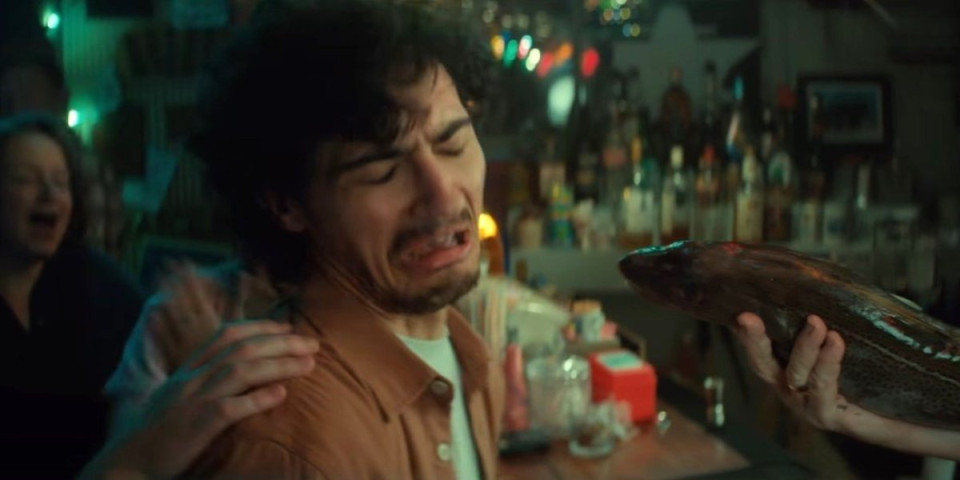 Jezivo čudovište iz mora zaludelo svet: Nova serija na Netfliksu prva u 53 zemlje
