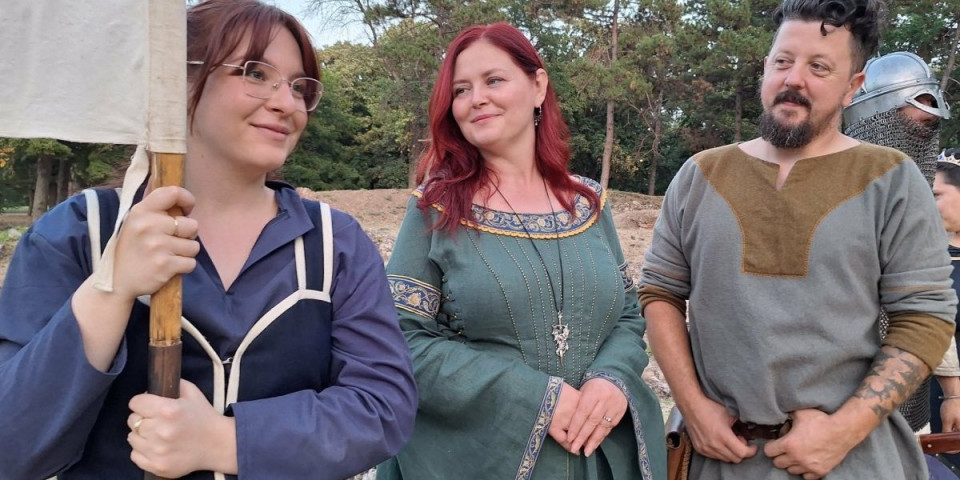 Princeze i vitezovi lepše izgledaju zbog Marije! Nišlijka ima nesvakidašnji hobi, evo o čemu se radi (FOTO)