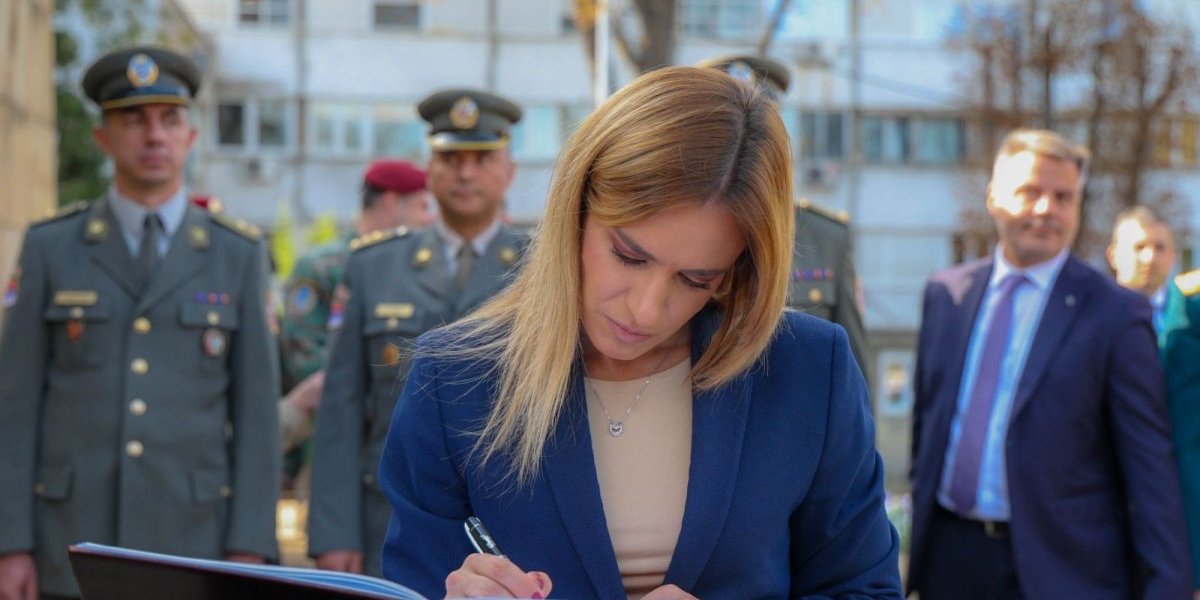 Milica Đurđević Stamenkovski odala počast herojima Beograda