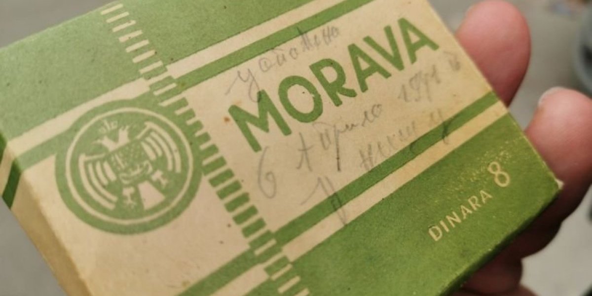 Porodica Vuković čuva dve kutije zelene "Morave" kao uspomenu na dedu i njegovu neverovatnu sudbinu