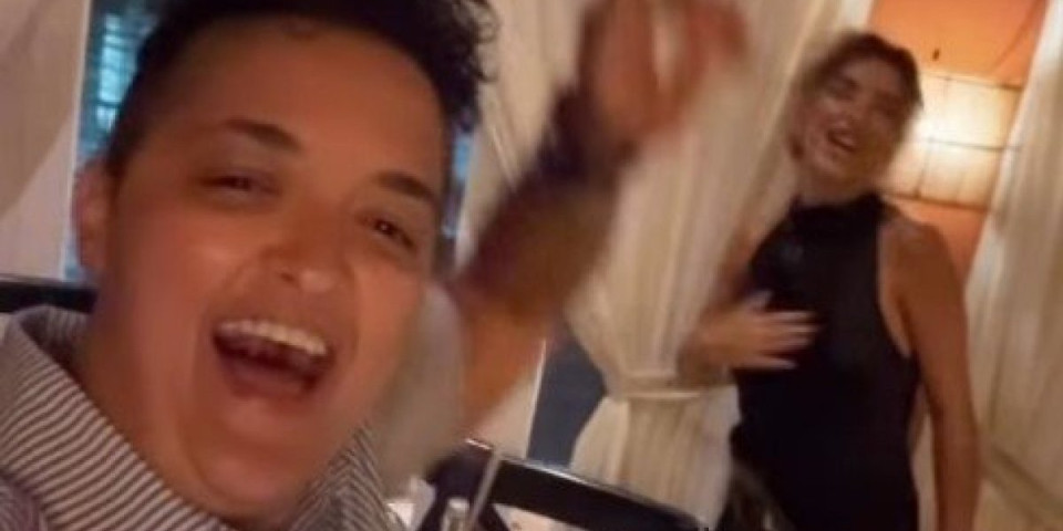 Srećnije nego ikad! Marija Šerifović i Jovana Pajić organizovale veliko slavlje - Evo šta je povod (VIDEO)