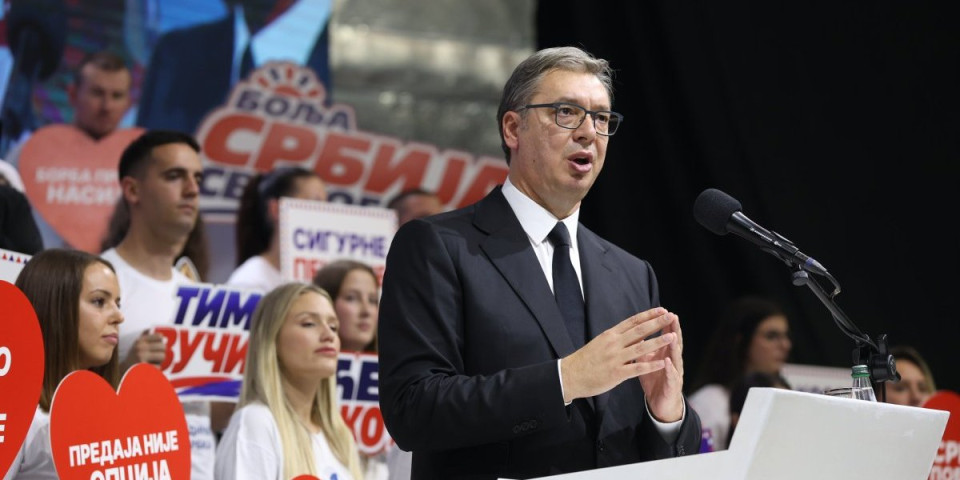 "Veliki je ulog u nedelju!" Vučić predstavio 5 tačaka nove Vlade, pa poslao poruku - Na ovim izborima čuvamo državu, svi kao jedan da ih pobedimo!