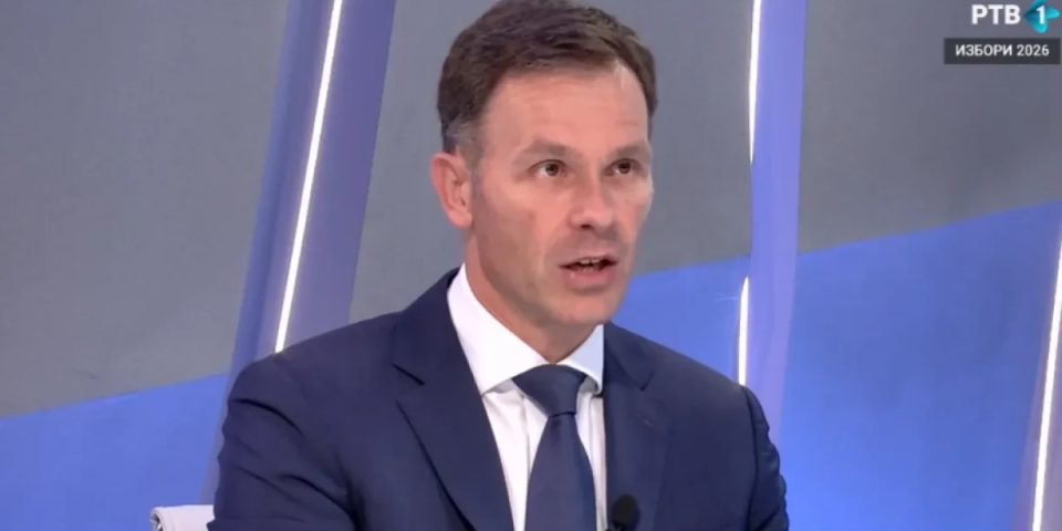 "Najvažnije mi je da budem u Vučićevom timu!" Mali otkrio zašto ga nema na listi za poslanike (FOTO)