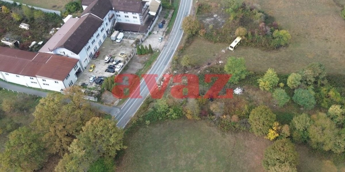 Autobus sleteo s puta kod Tuzle