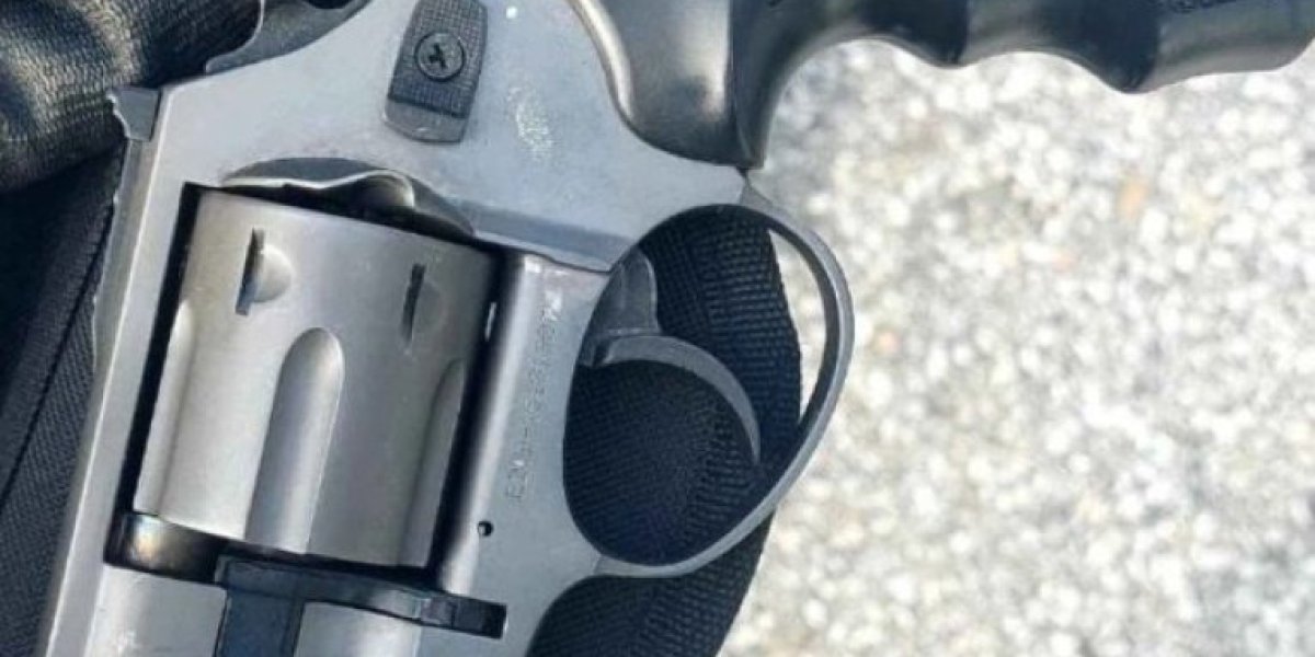 Poljak uhapšen na prelazu Preševo sa revolverom 