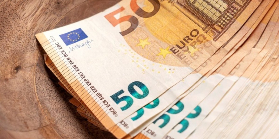 Promenio se kurs evra: Evo kako se danas kreću valute