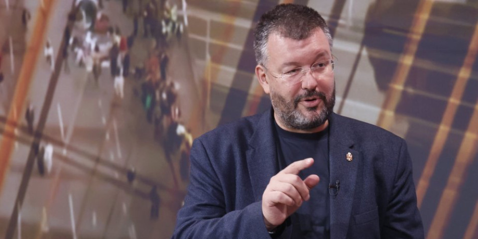 Antić o upadu na Informer: Nisam dolazio na vašu televiziju i nikad nisam glasao za SNS, ali evo zašto sam danas ovde