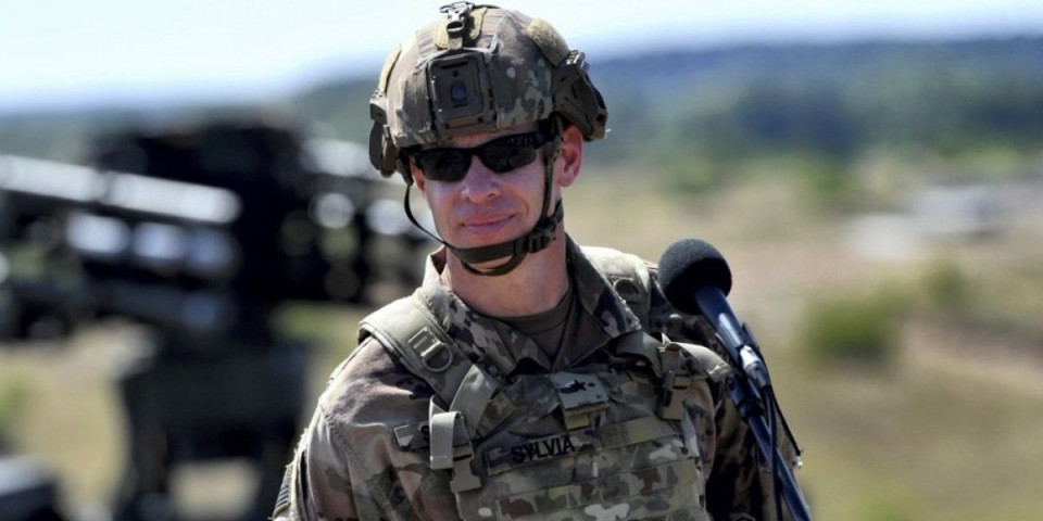 Potres u Americi: Smenjen vrhovni vojni strateg Pentagona!