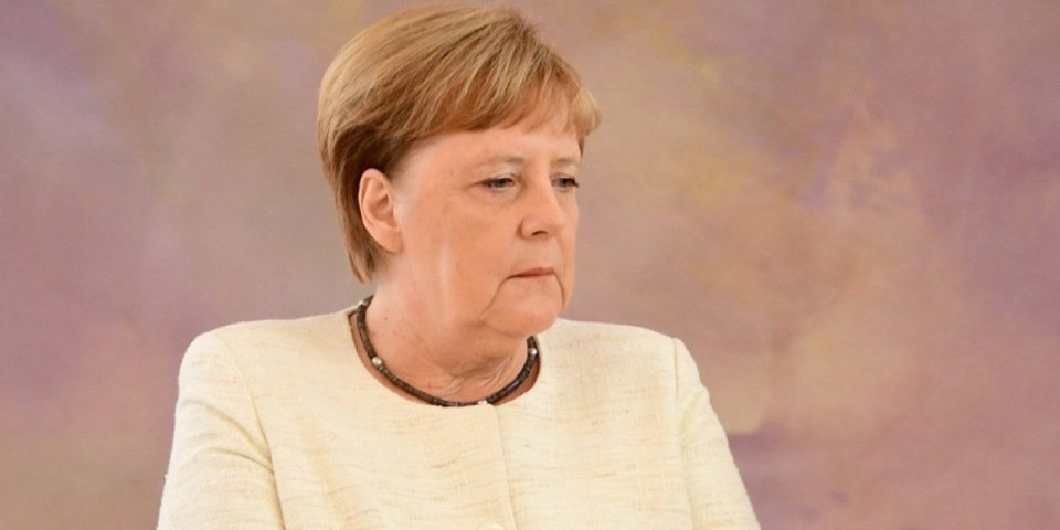 Merkel otkrila zašto je imala napade drhtavice u javnosti: Bivša kancelarka Nemačke otvorila dušu (VIDEO)