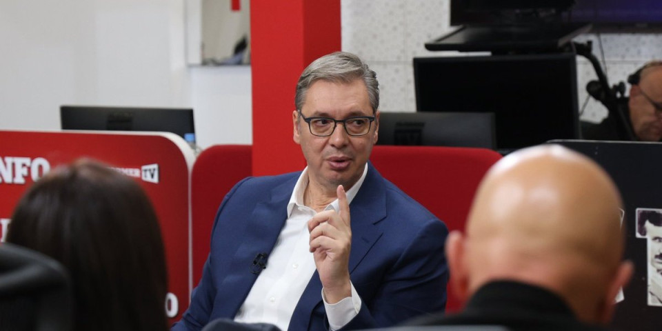 Monstruozno! Vučić žestoko o blokaderima: Oskrnavili spomenik Milici Rakić - Napadaju sve!